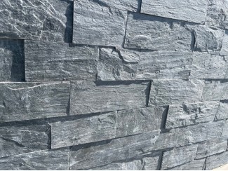 Riverstone Fasadas — Filito skalūnas fasadų ir sienų apdailai