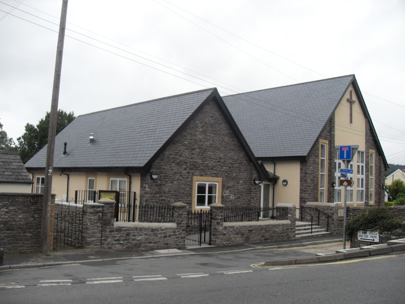 Kensingtono baptistų bažnyčia Velso Brekon mieste – SSQ Sarria First grade tamsiai melsvas skalūno stogas